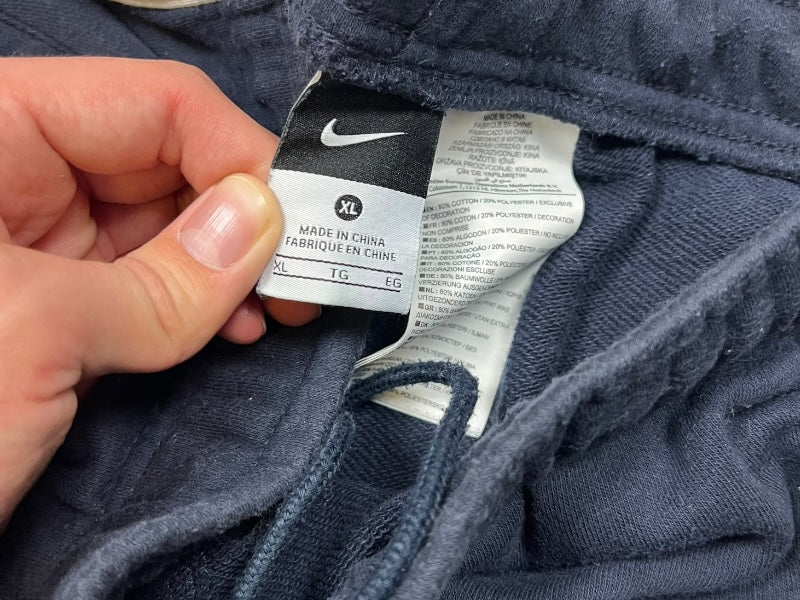 Vintage Nike Trackpant in Größe XL
