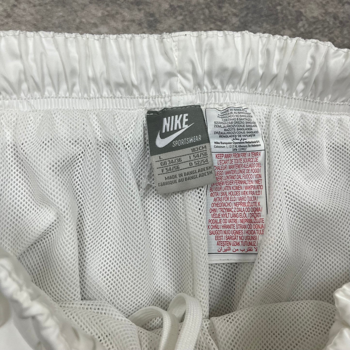Vintage Nike Trackpant in Größe(L)