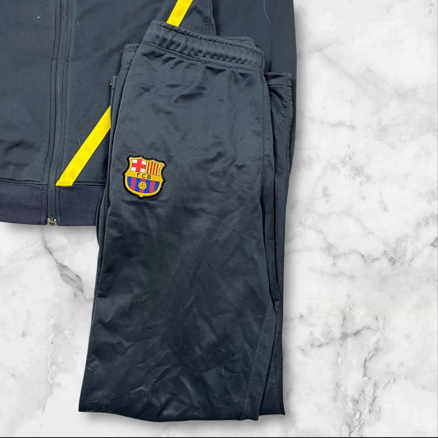 Vintage Nike 2011-2013 Barcelona Tracksuit in Größe(S)