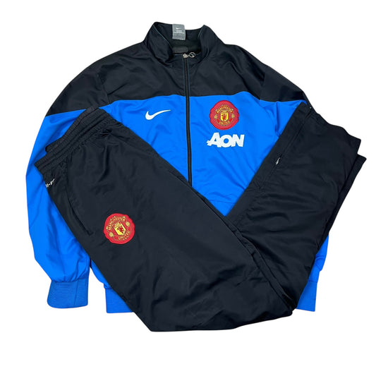 Vintage Nike 2013/2014 Tracksuit in Größe(M)